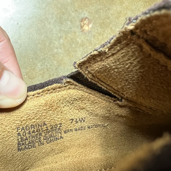 Naturalizer Brown Suede Leather Slip On Loafer.   Size 7 1/2W - Picture 6 of 6